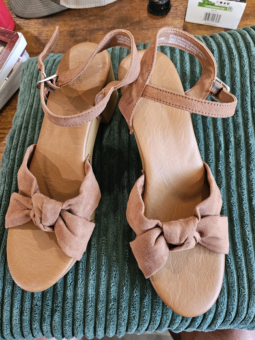 Universal Thread Knotted Block Heel Sandals in Brown Suede